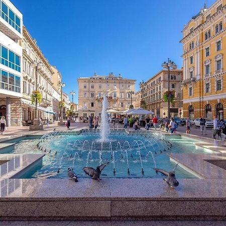 Naval Studio Apartment غييكا المظهر الخارجي الصورة